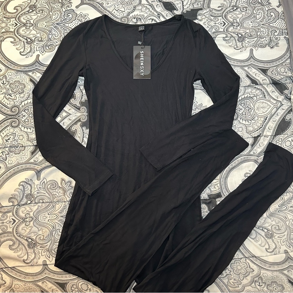 shein | basic black bodysuit | catsuit | halloween outfit | fall outfit |